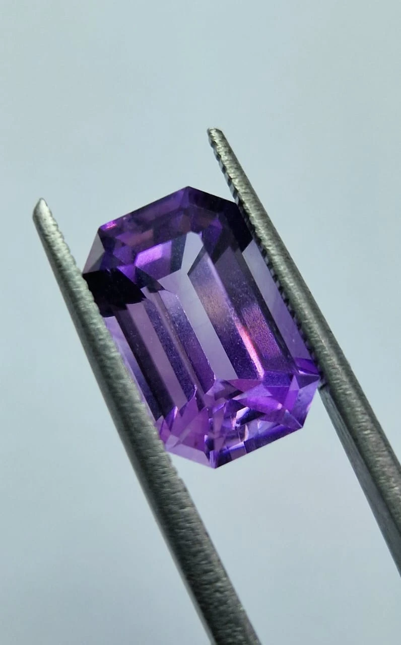 4ct Amethyst Emerald Cut Loose Gemstone from Nigeria — view 7